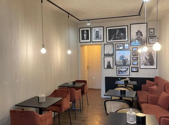 Guestified Ayuna Düsseldorf