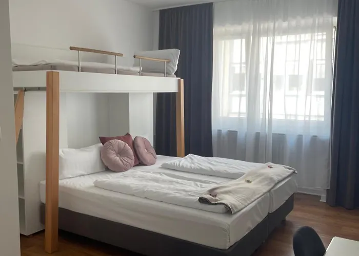 Guestified Ayuna Hotel 3*