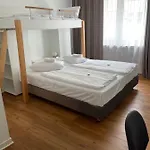 Guestified Ayuna 3* Düsseldorf