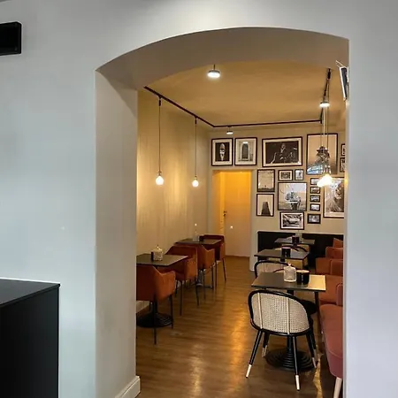 Guestified Ayuna Hotel Hotell