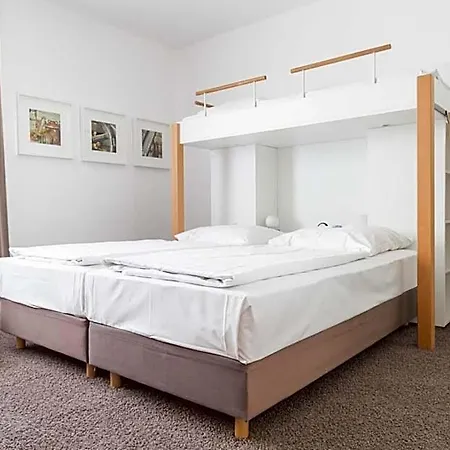 Hotel Guestified Ayuna