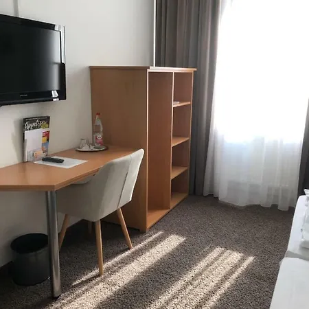 Hotel Max 3*