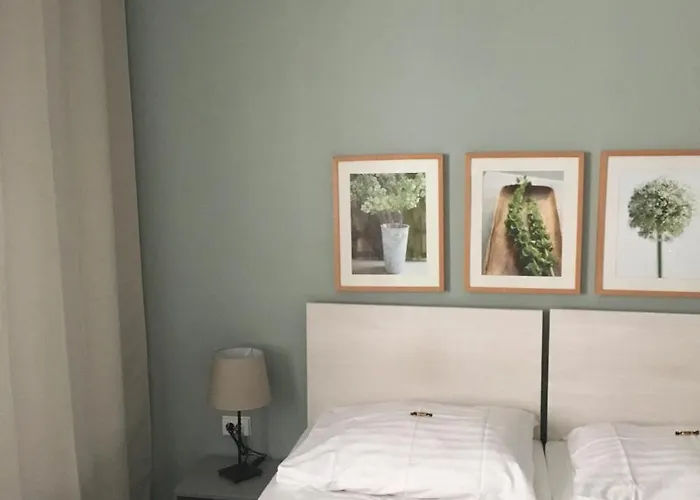 Szálloda Guestified Ayuna 3*