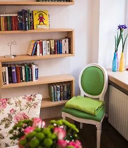 Hotel Guestified Ayuna