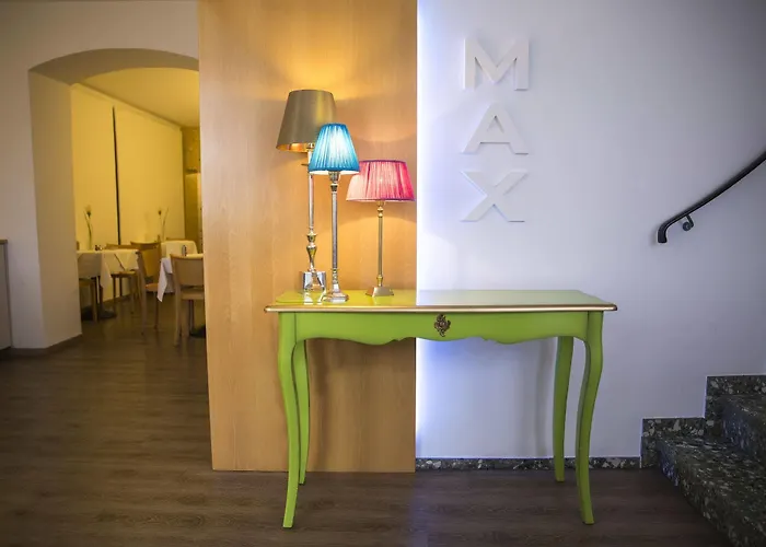 Guestified Ayuna Hotel