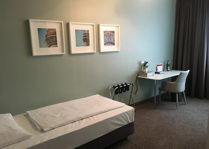 Hotel Guestified Ayuna